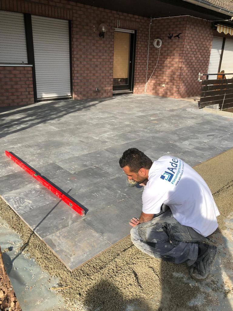 Terrassenverlegung im Außenbereich – abgeschlossenes Projekt von Adel Fliesenlegerfachbetrieb